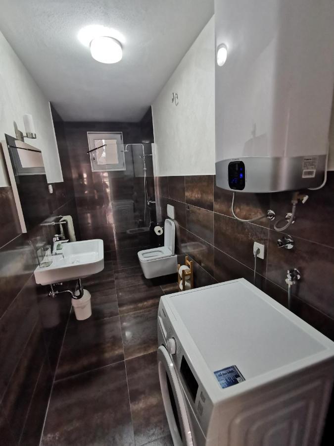 Apartment Luki Povile Bagian luar foto