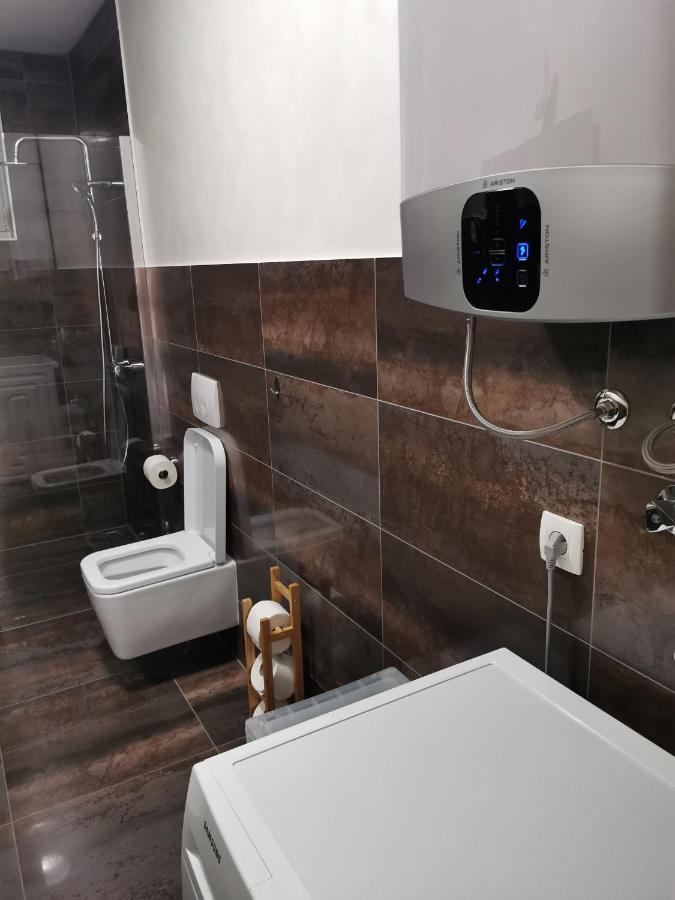 Apartment Luki Povile Bagian luar foto