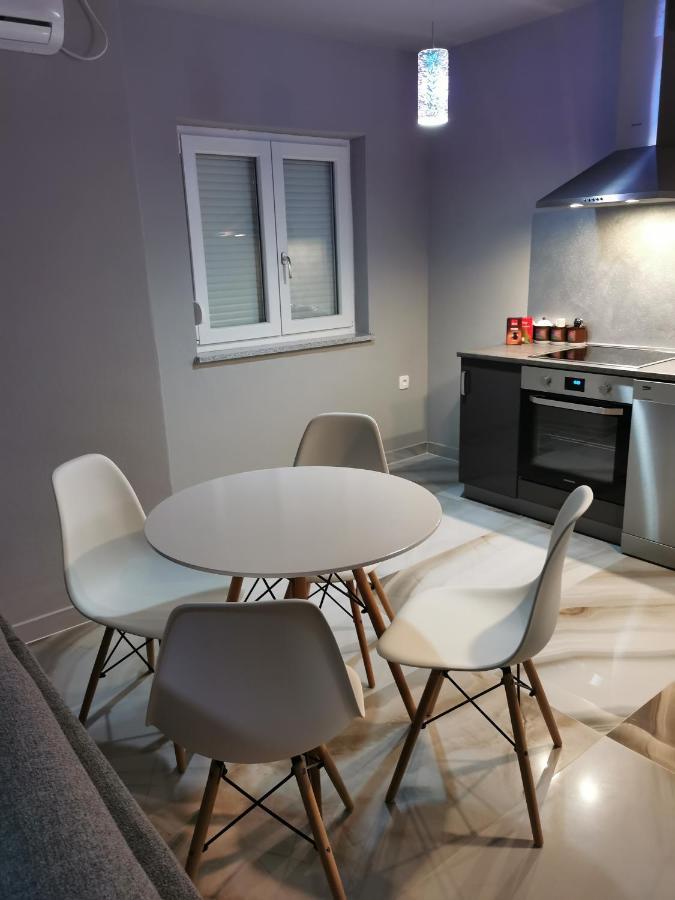 Apartment Luki Povile Bagian luar foto